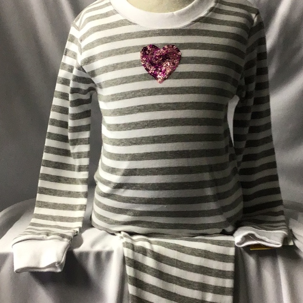 Sparkle Heart kids Pajamas NWT🌟
